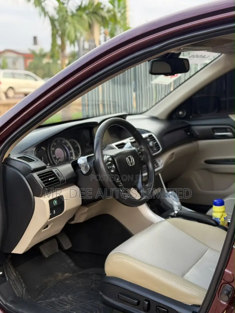 Honda Accord 2017 Maroon