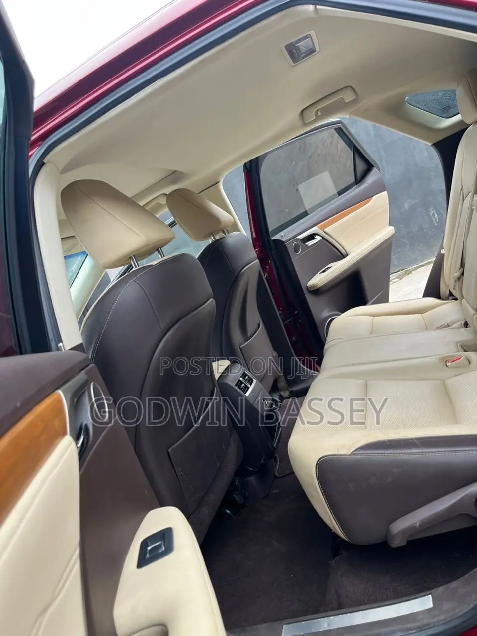 Rx 350 Available on Self Drive