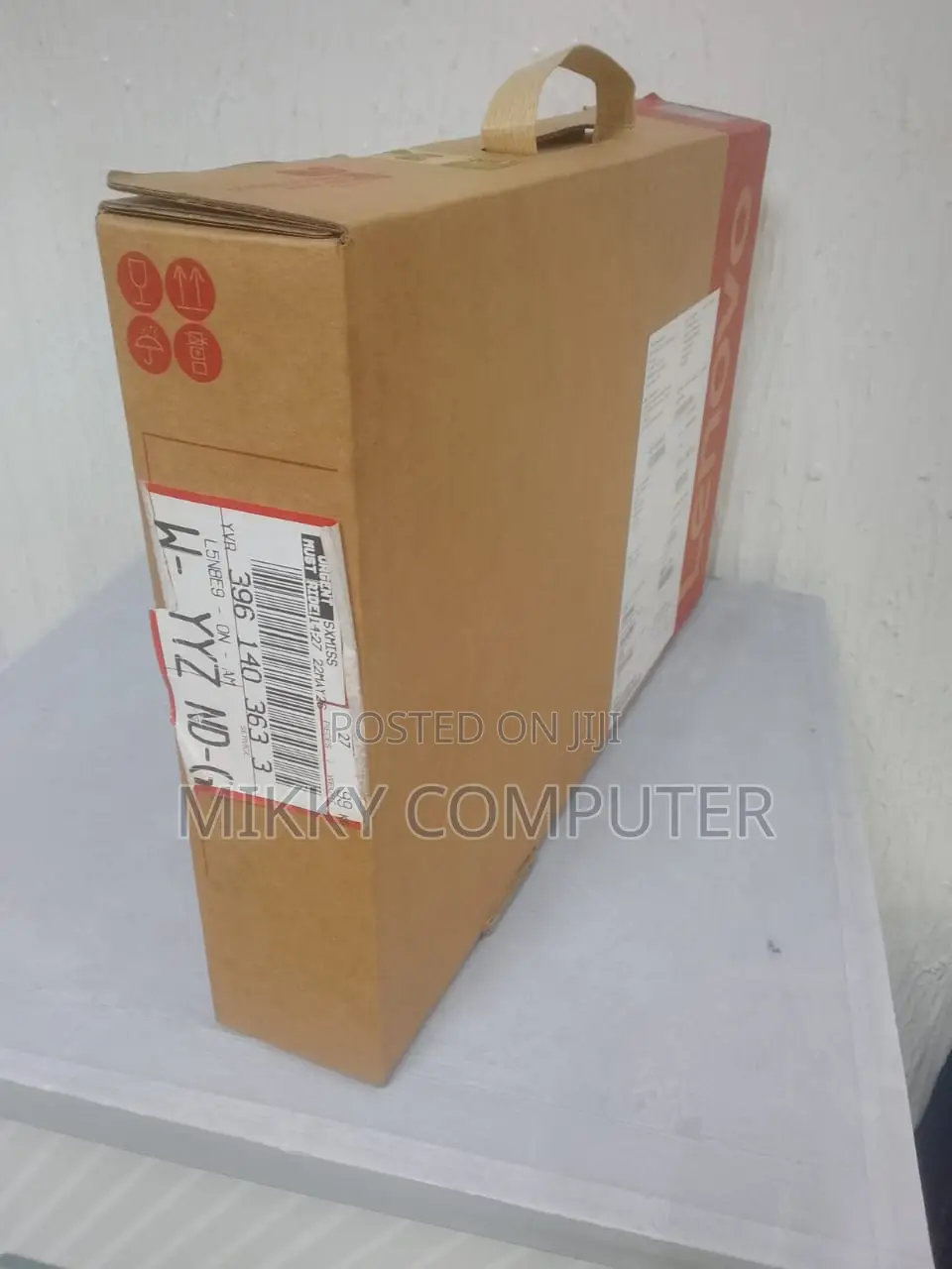 New Laptop Lenovo 32GB Intel Core Ultra 7 SSD 512GB