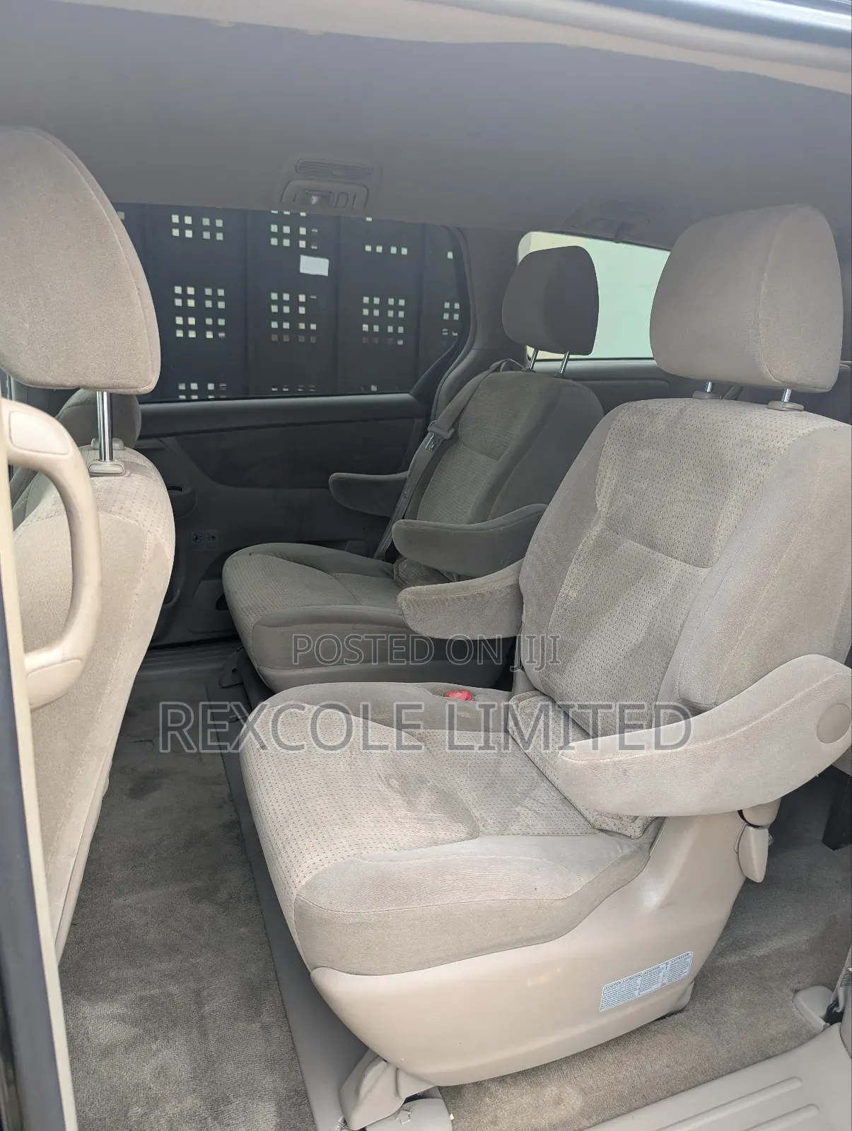 Toyota Sienna LE 2009 Black