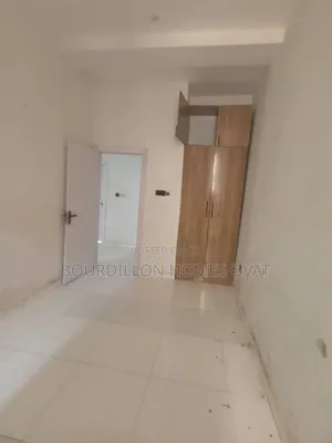 4bdrm Duplex in Ikota for rent