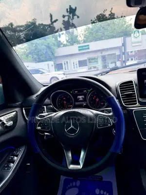 Mercedes-Benz GLE-Class GLE 350d 4MATIC 2017 White