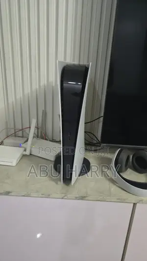 Play Station 5 Ps5