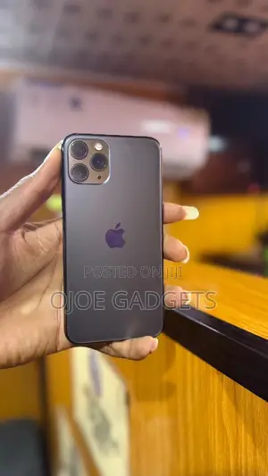 Apple iPhone 11 Pro 64 GB Black