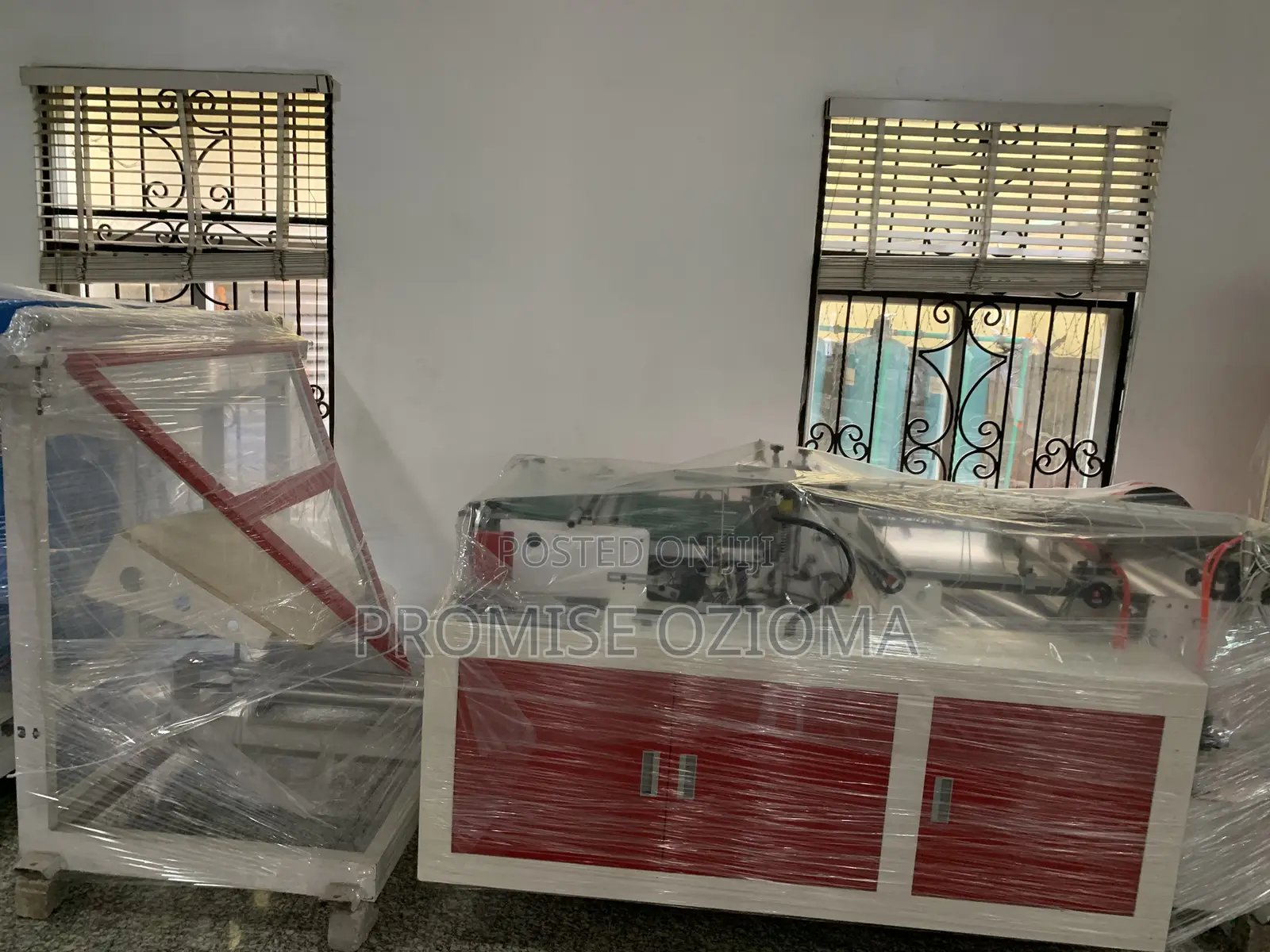 Side Sealing Cutting Machine