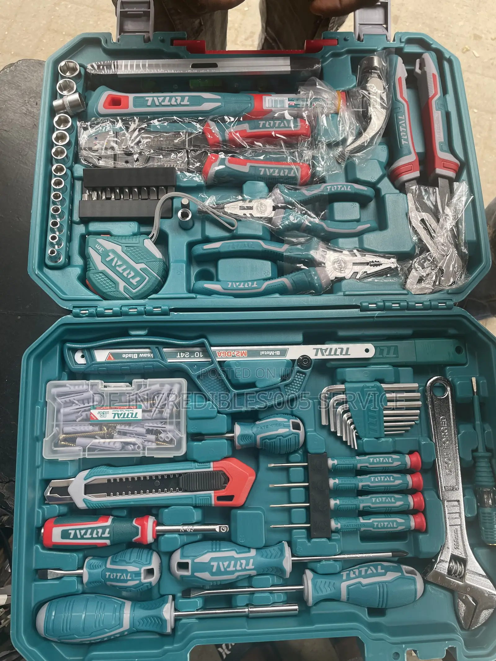 Total 175 Hand Tools Set