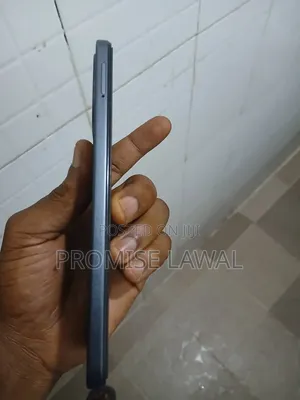 Tecno Spark 40 128 GB Black