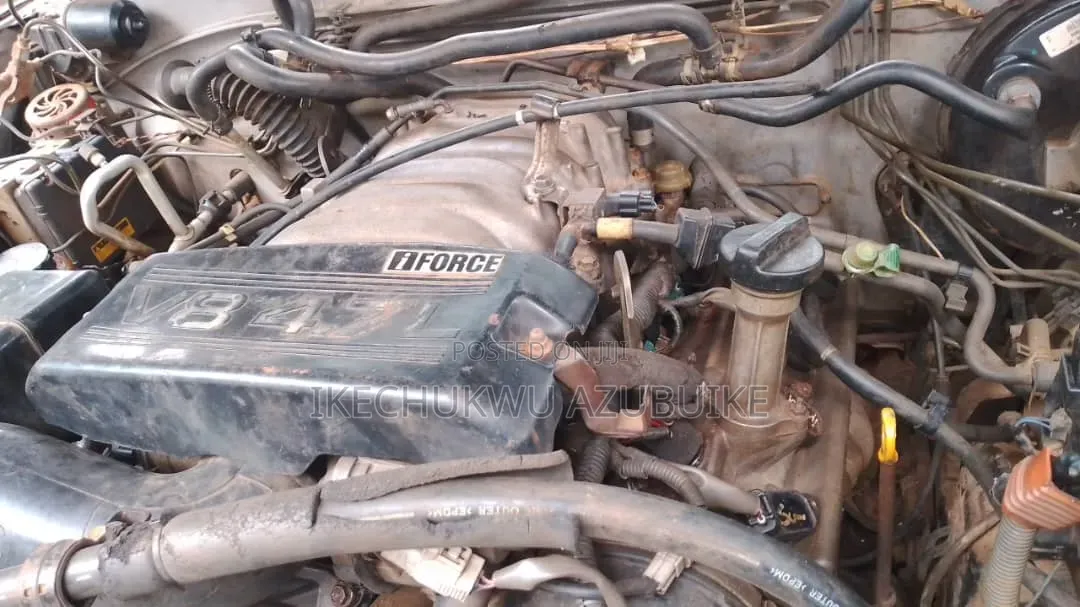Toyota Sequoia 2003 Silver