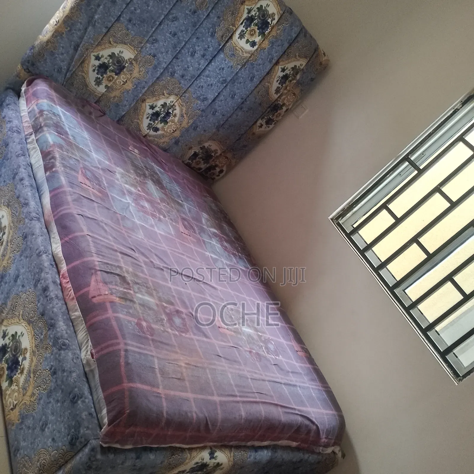 Bedframe and Mattress