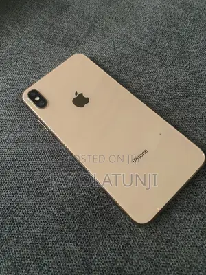 Apple iPhone XS Max 64 GB Gold