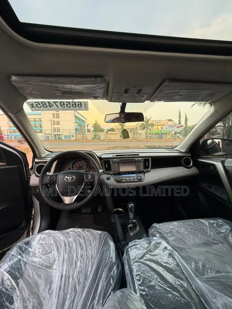 Toyota RAV4 2016 Silver