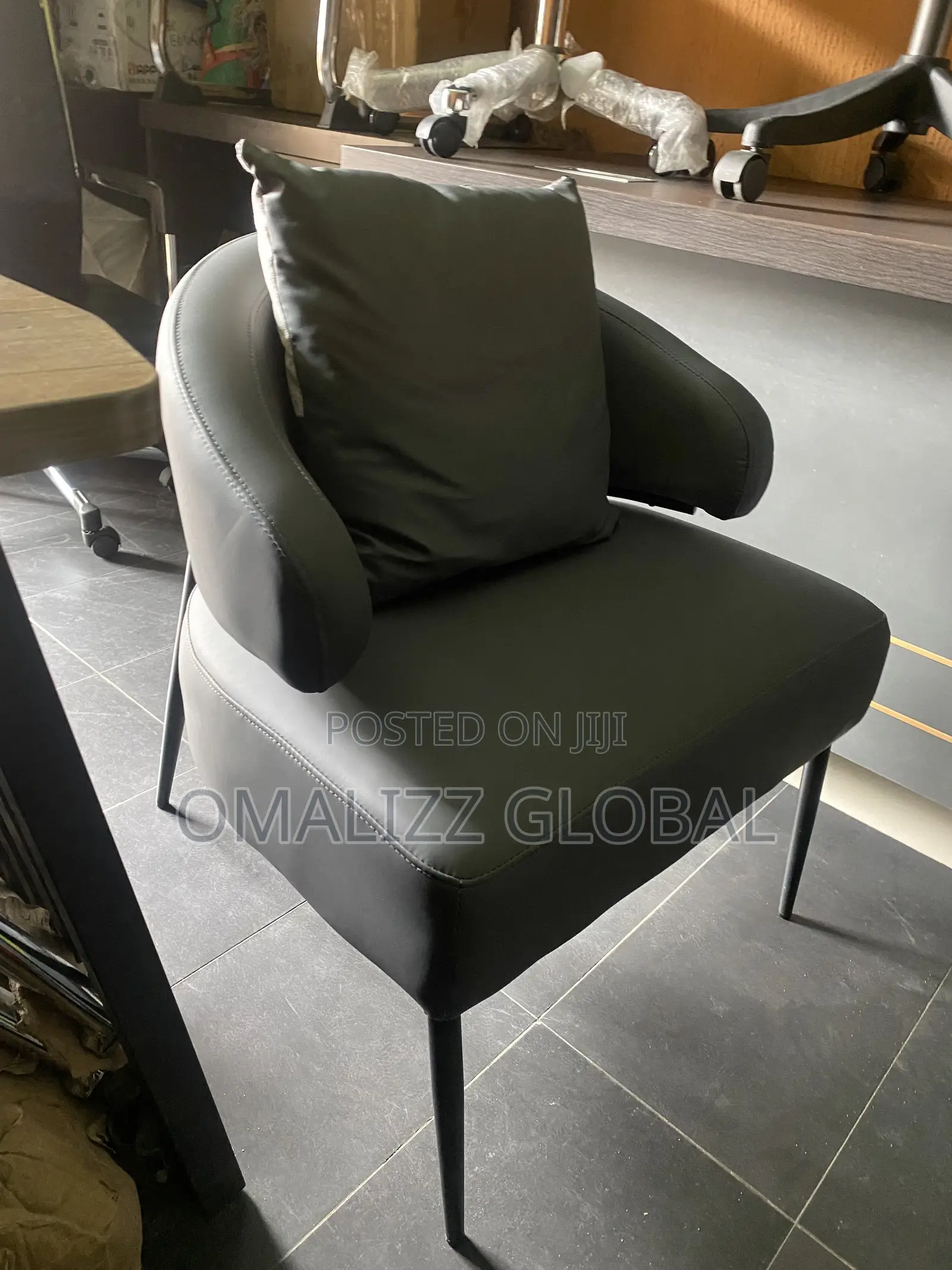 Leather Relaxing Chair