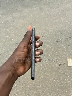 Apple iPhone XS Max 64 GB Black