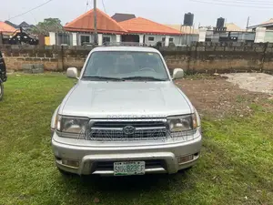 Toyota 4-Runner 2000 Silver