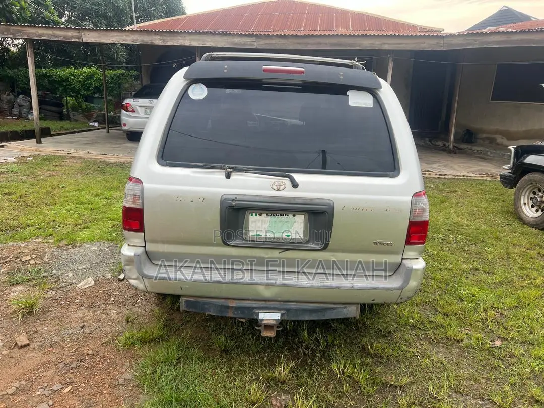 Toyota 4-Runner 2000 Silver