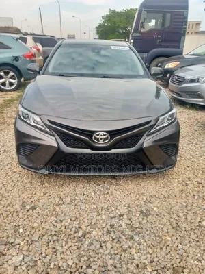 Toyota Camry SE (2.5L 4cyl 8A) 2019 Black