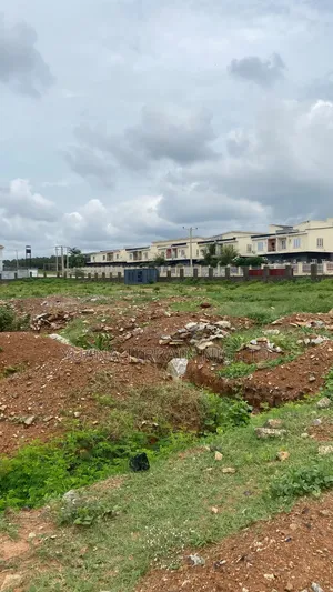 3bdrm Block of Flats in Marry Louise Estate, Karmo for sale