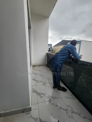4bdrm Duplex in Lbs, Abraham Adesanya Estate for rent
