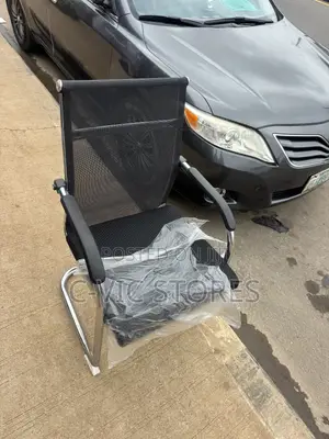 Executive Visitor Office Chair | Mesh Conference Chair | Black