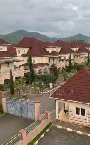 5bdrm Block of Flats in Maitama for sale