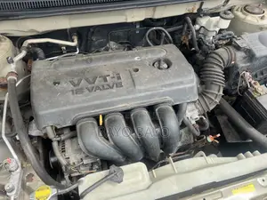 Toyota Corolla CE 2006 Gold