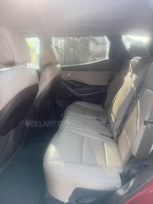 Hyundai Santa Fe 2015 Red