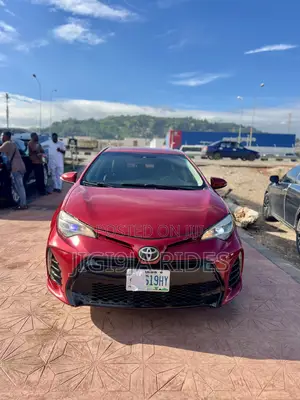 Toyota Corolla 2016 Red