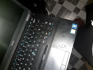 Laptop Dell Latitude 7400 8GB Intel Core i5 SSD 256GB