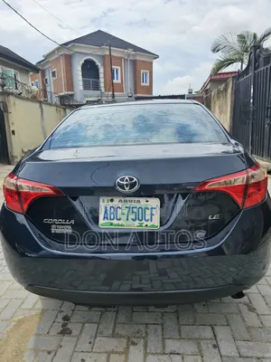 Toyota Corolla SE (1.8L 4cyl 2A) 2019 Green