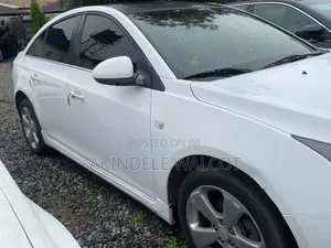 Chevrolet Cruze 2014 White