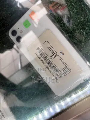 Apple iPhone 11 128 GB White
