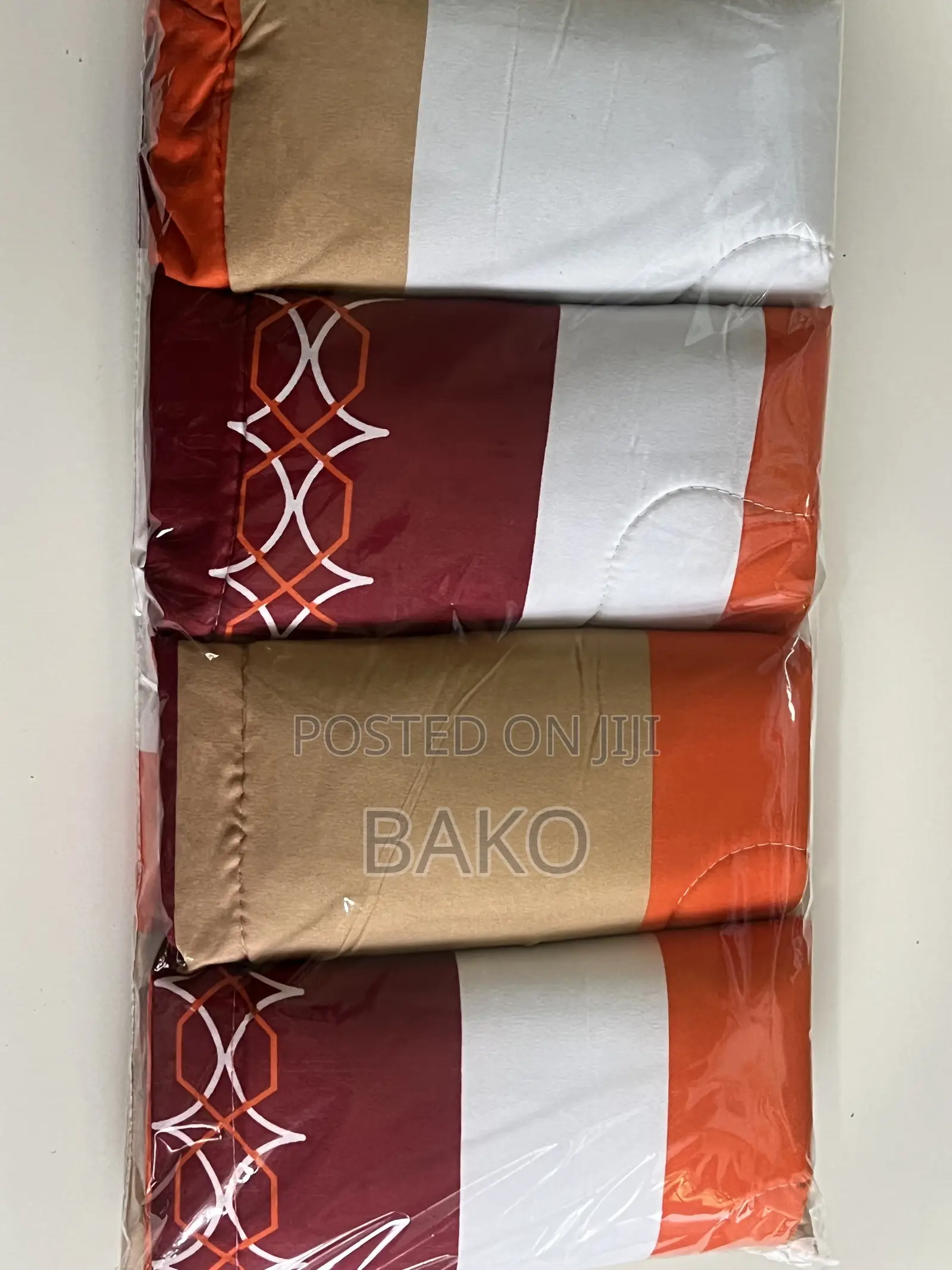 7/7 Bedsheets and 4 Padded Pillow Case