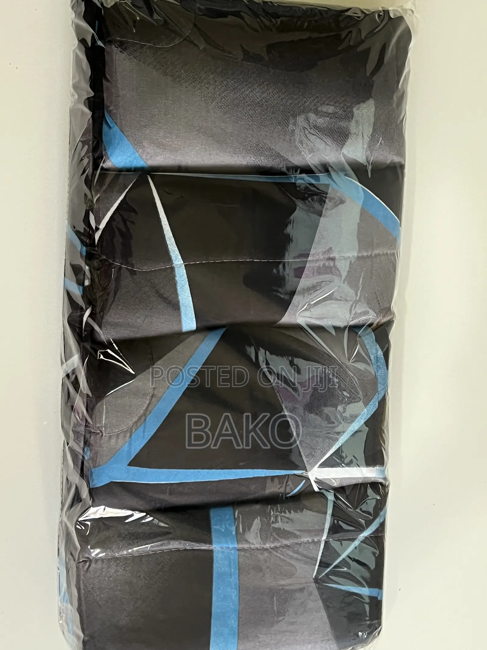 7/7 Bedsheets and 4 Padded Pillow Case