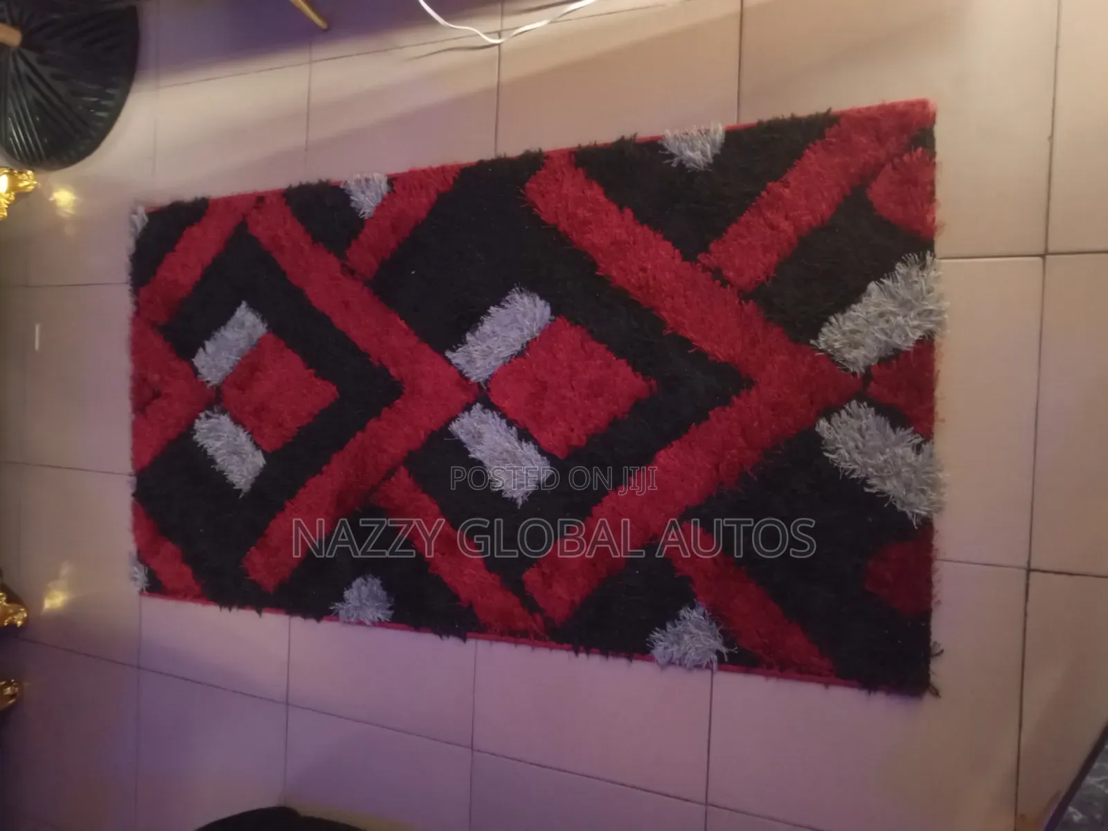 Centre Rug