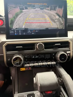 Toyota Tacoma TRD Off-Road Double Cab 4WD 5.0 ft. SB (Automatic) 2025