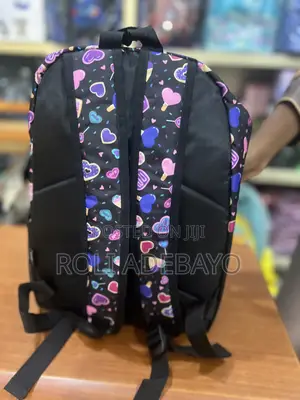 Smiggle Giggle 4 in 1 Back Pack