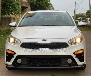 Kia Forte 2020 White