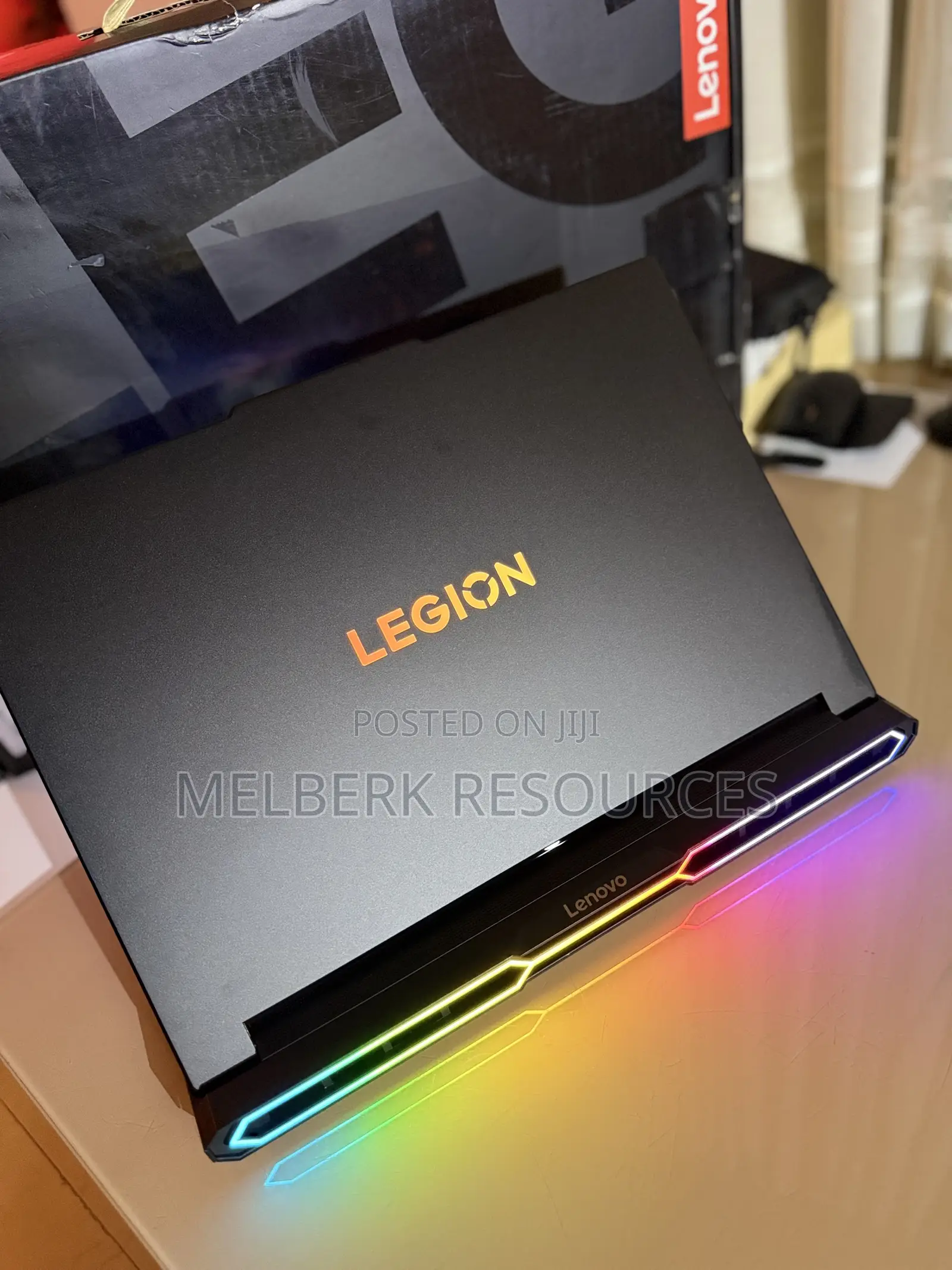 Laptop Lenovo Legion Pro 7 32GB Intel Core Ultra 9 SSD 1T