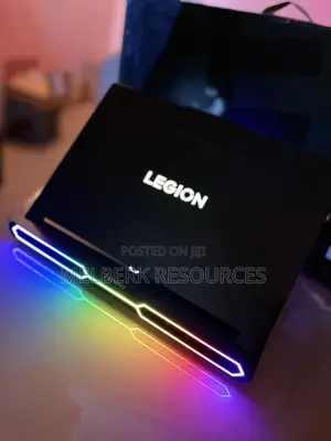 Laptop Lenovo Legion Pro 7 32GB Intel Core Ultra 9 SSD 1T