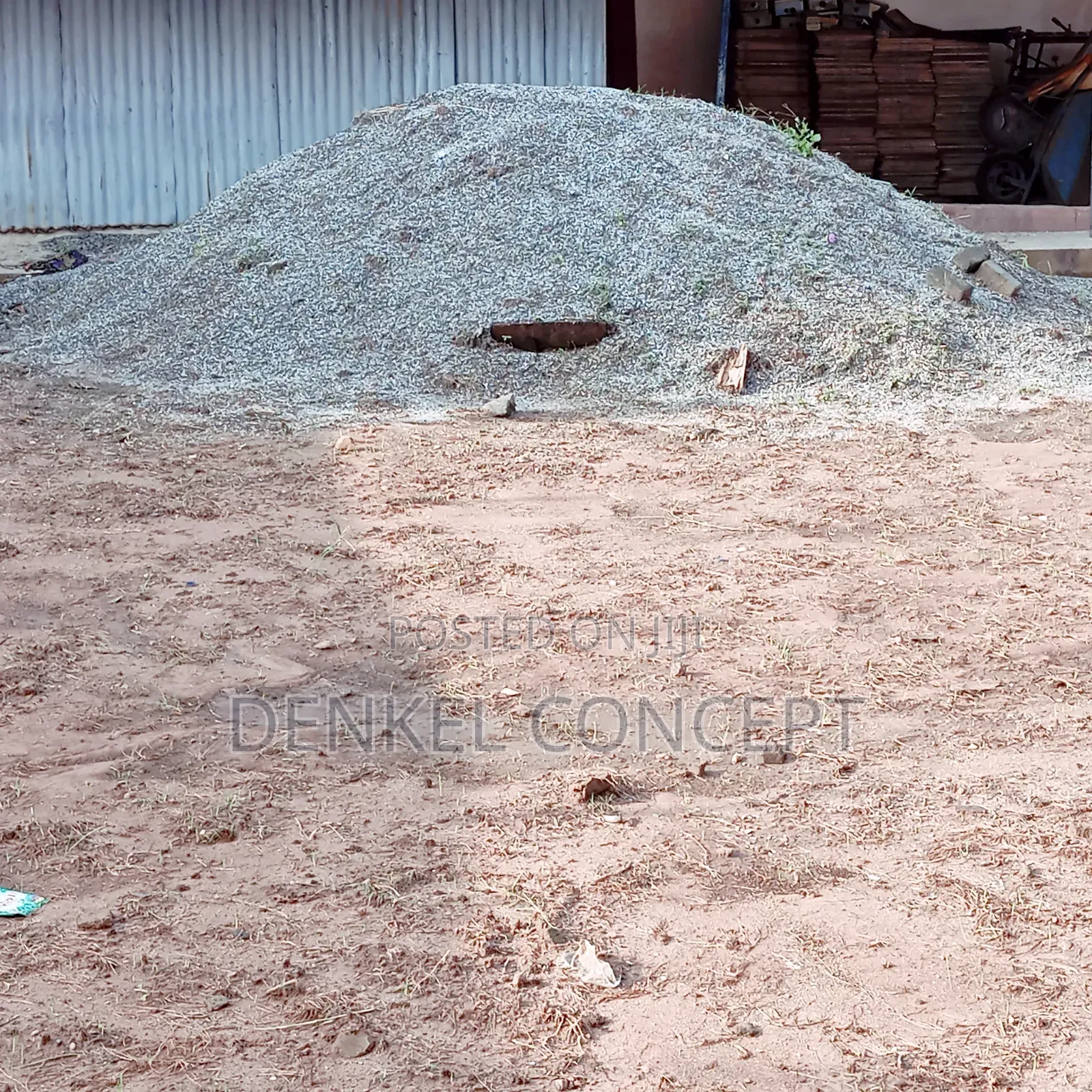 20 Tons Granite Chippings