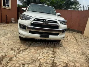 Toyota 4-Runner 2023 White