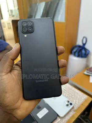 Samsung Galaxy A12 64 GB Black