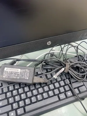 Desktop Computer HP 200 G4 22 All-in-One 8GB Intel Core i3 HDD 1T