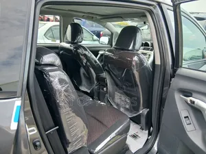 Toyota Verso 1.6 2013 Gray