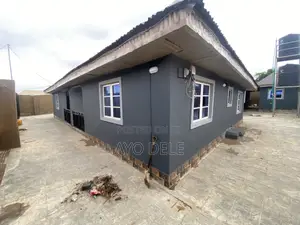 2bdrm Block of Flats in Abanise Sawmill, Akinyele for rent