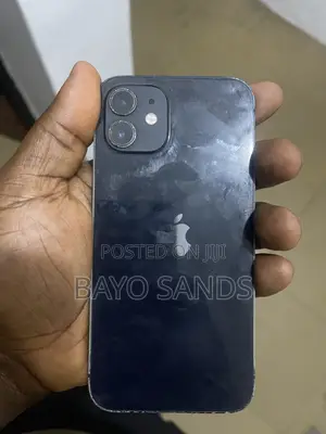 Apple iPhone 12 64 GB Blue