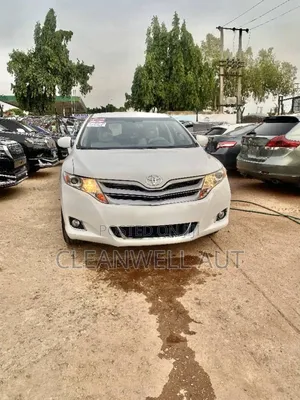 Toyota Venza 2012 White