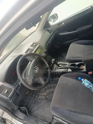 Honda Accord Automatic 2005 Gray