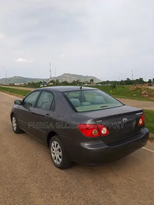 Toyota Corolla LE 2007 Gray