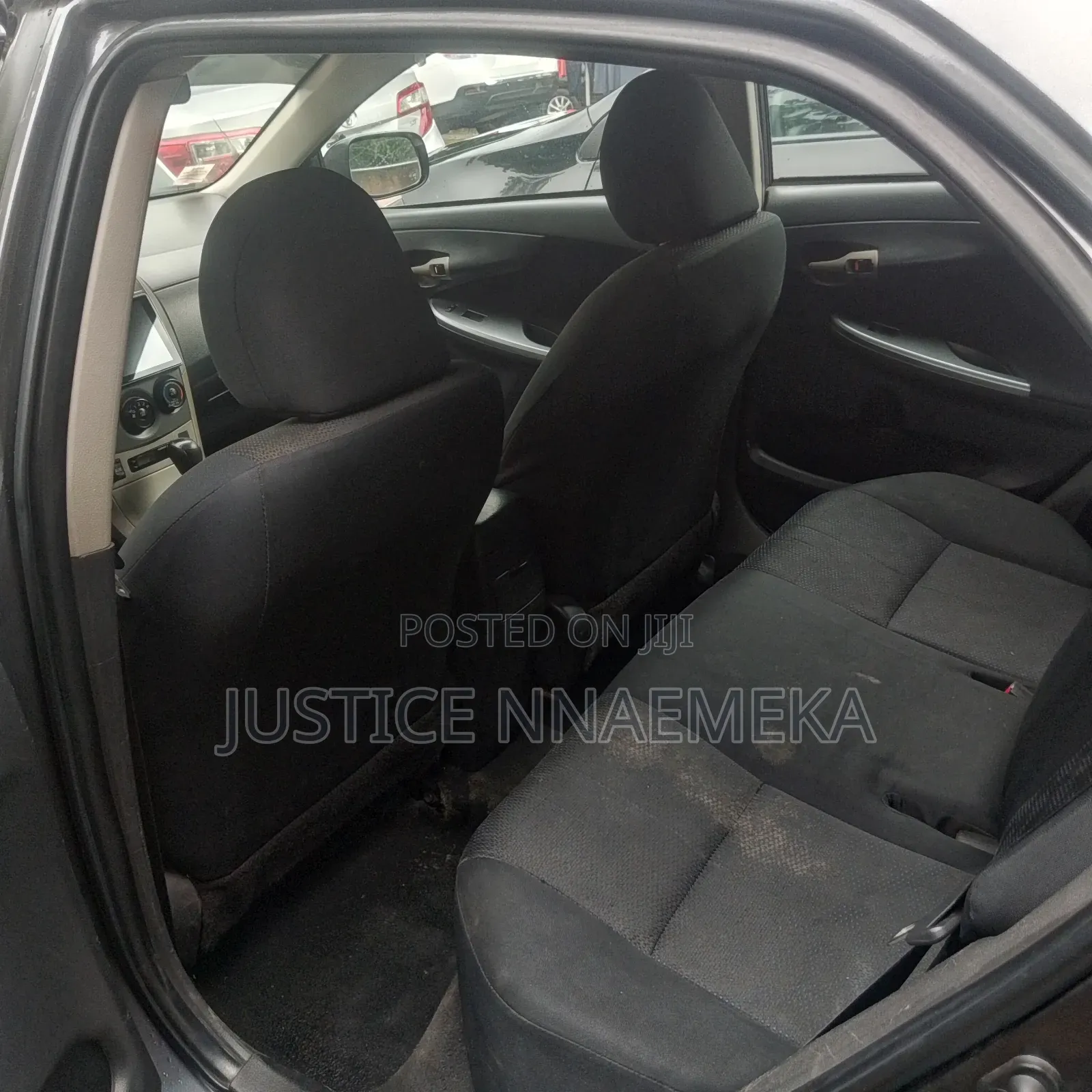 Toyota Corolla 2010 Gray